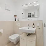 아파트 Primero Relax-home I Premium Ab 90qm I Balkon Garage I A8-fuggerei *