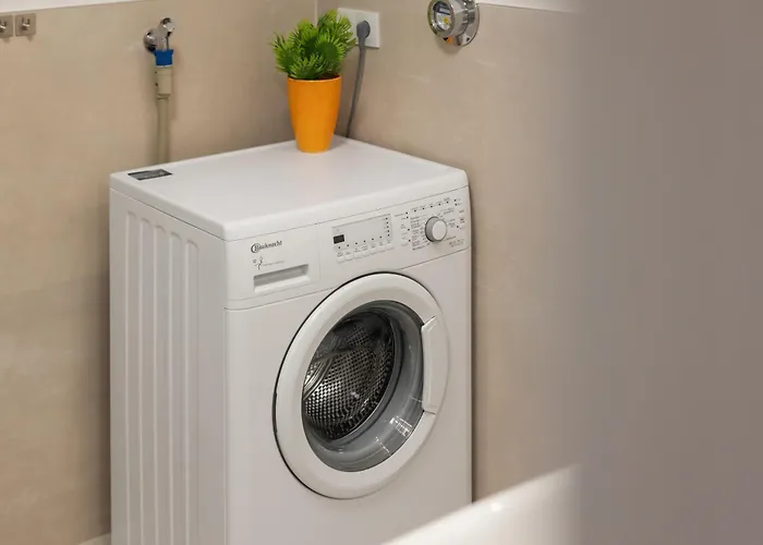 아파트 Primero Relax-home I Premium Ab 90qm I Balkon Garage I A8-fuggerei