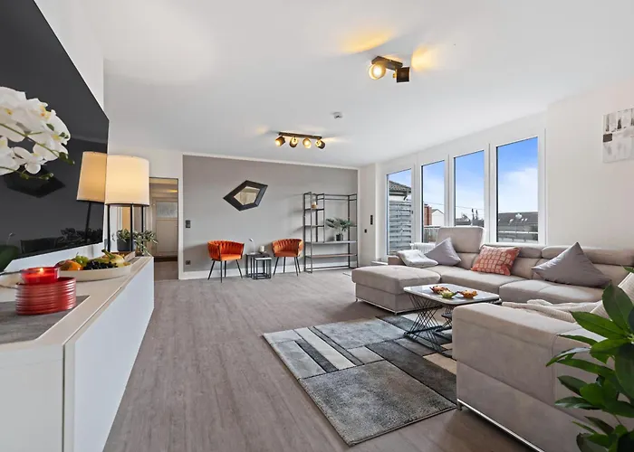 아파트 Primero Relax-home I Premium Ab 90qm I Balkon Garage I A8-fuggerei