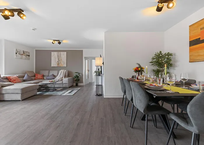 아파트 Primero Relax-home I Premium Ab 90qm I Balkon Garage I A8-fuggerei